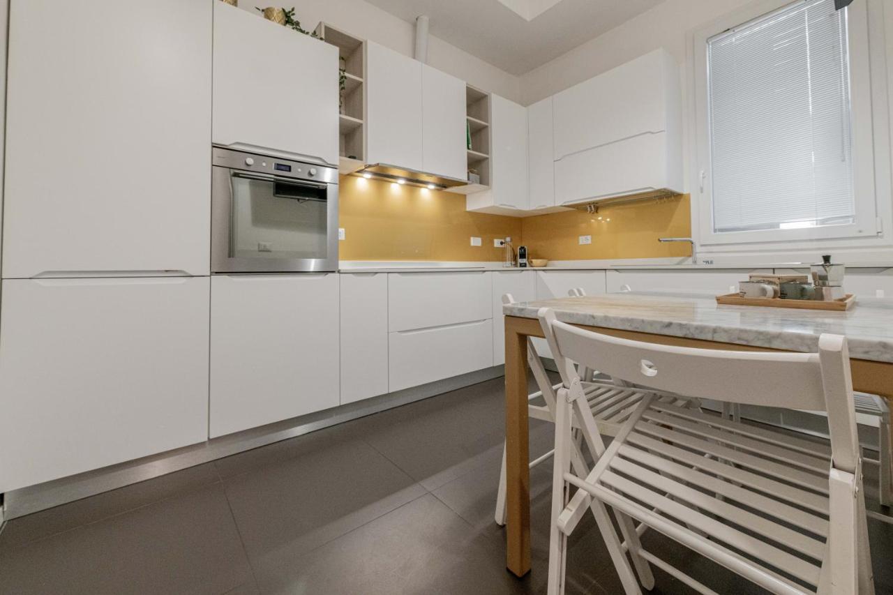 Realkasa De Crescenzi Family Apartment Болонья Экстерьер фото